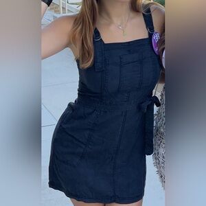 Abercrombie & Fitch Black Dress size Small